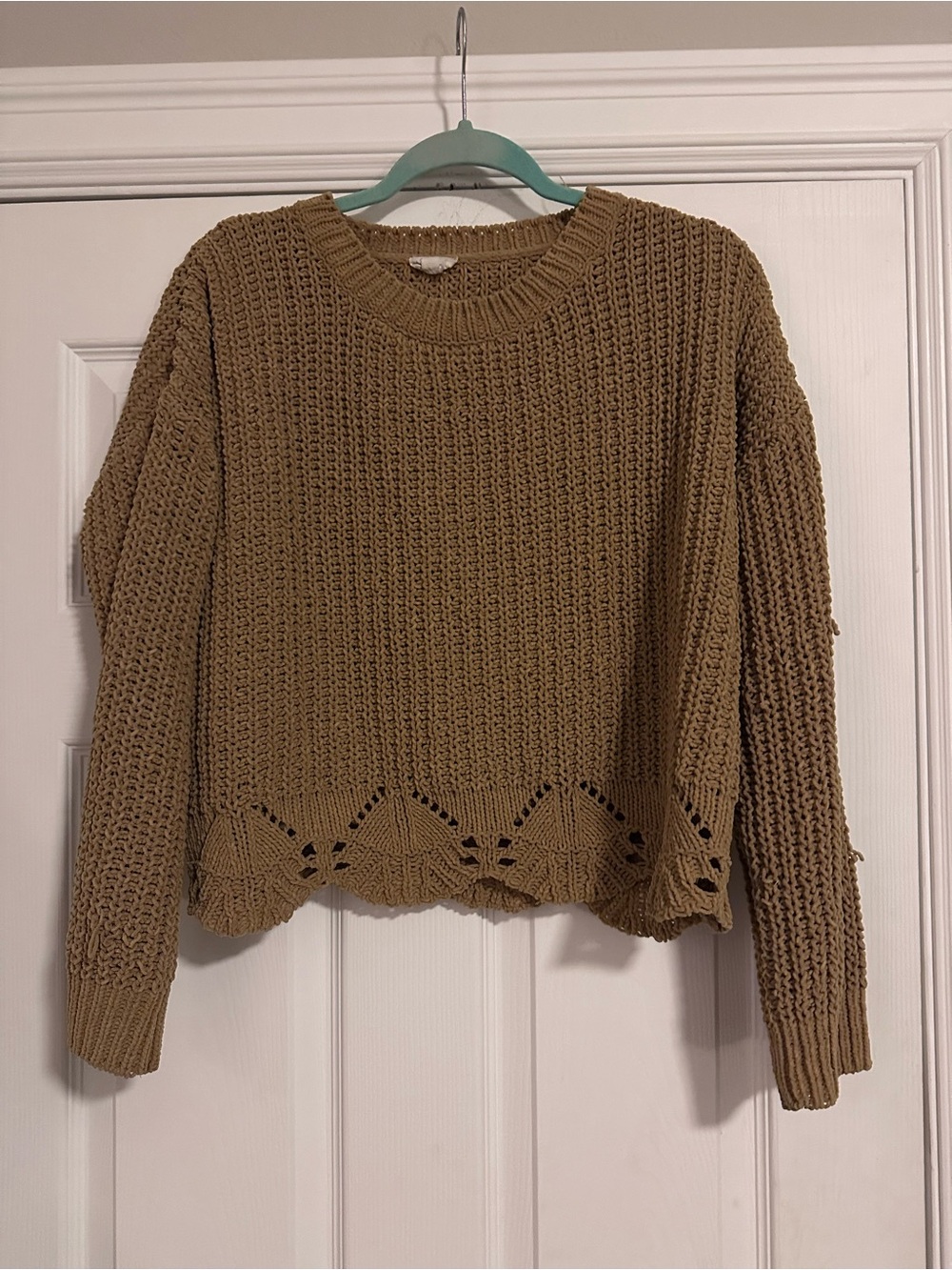 Cozy Cropped Knit Sweater in Mustars Yellow